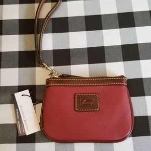 Dooney & Bourke Belvedere Medium Wristlet